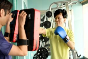 越谷で見つける『最強の自分』。大学生・新社会人がボクシングで手に入れる、圧倒的な自信と『映える』ボディライン